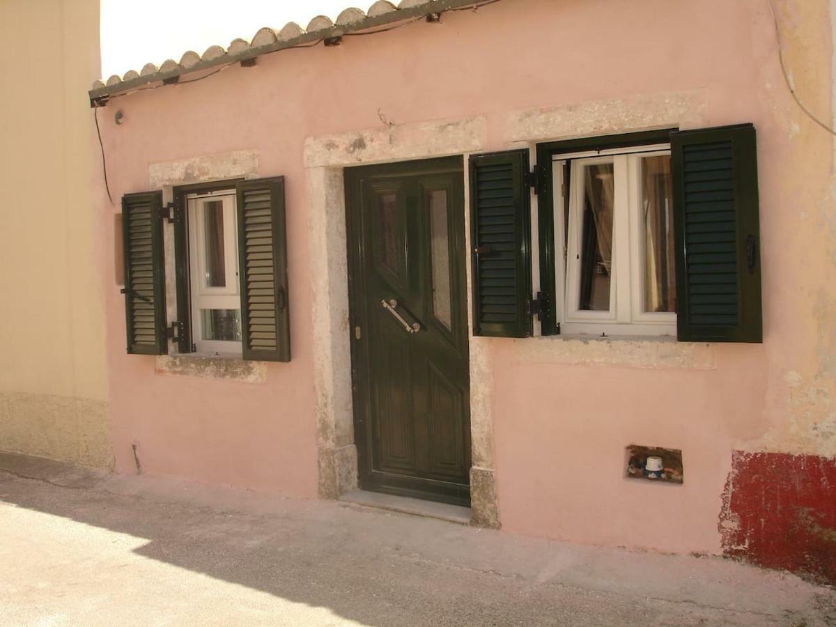 Rambely House