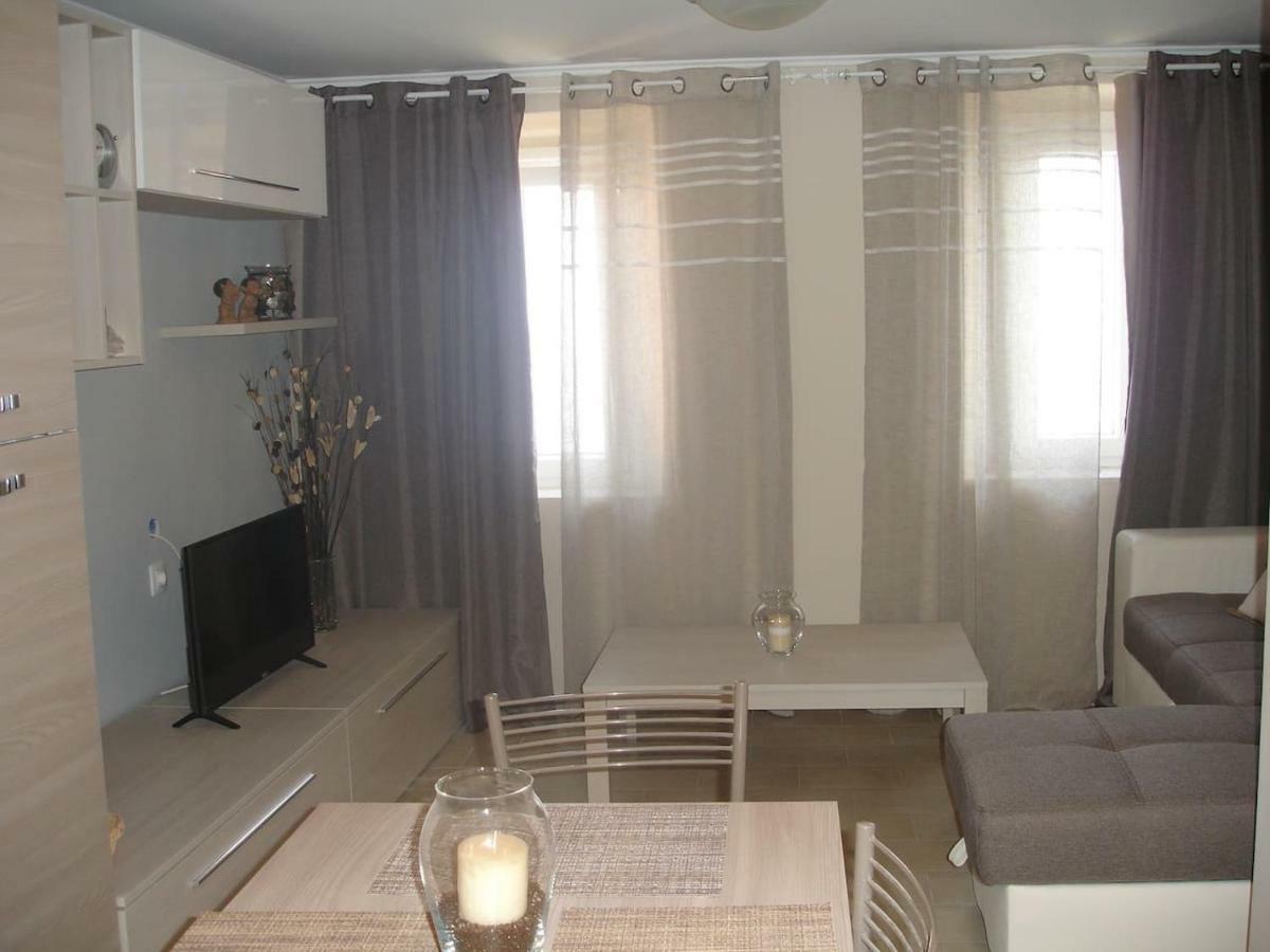 Rambely House Apartment