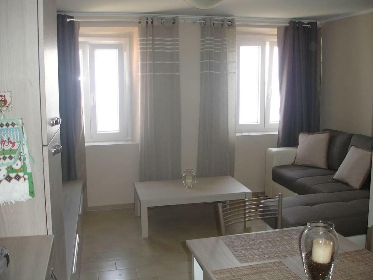 Rambely House Apartment