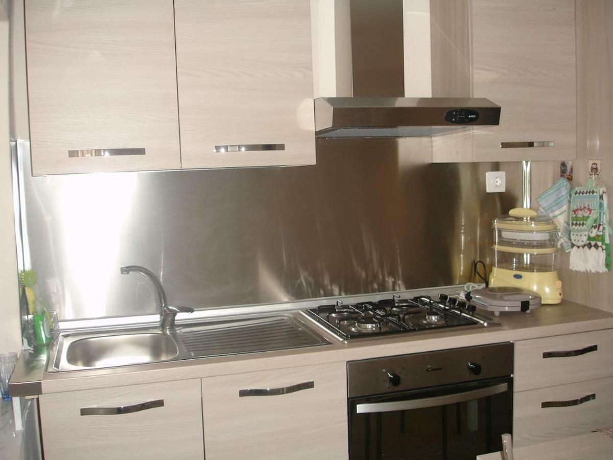 Rambely House Apartment Lakones